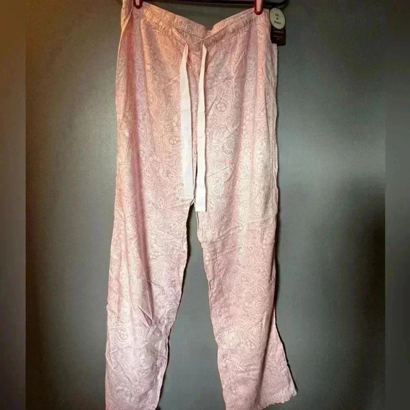 Women's Sleepwear Size M NWT Pink & White Lightweight Tank Top and Flowy Pants - Picture 3 of 8